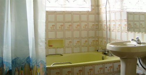 Fahari Guest House Найробі Екстер'єр фото
